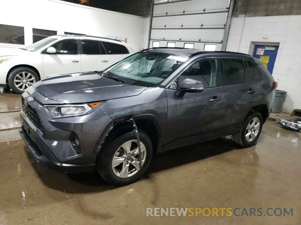 1 Photograph of a damaged car 2T3P1RFV6LW107234 TOYOTA RAV4 2020