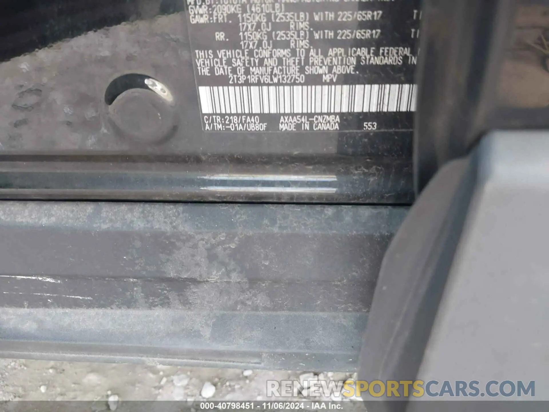 9 Photograph of a damaged car 2T3P1RFV6LW132750 TOYOTA RAV4 2020