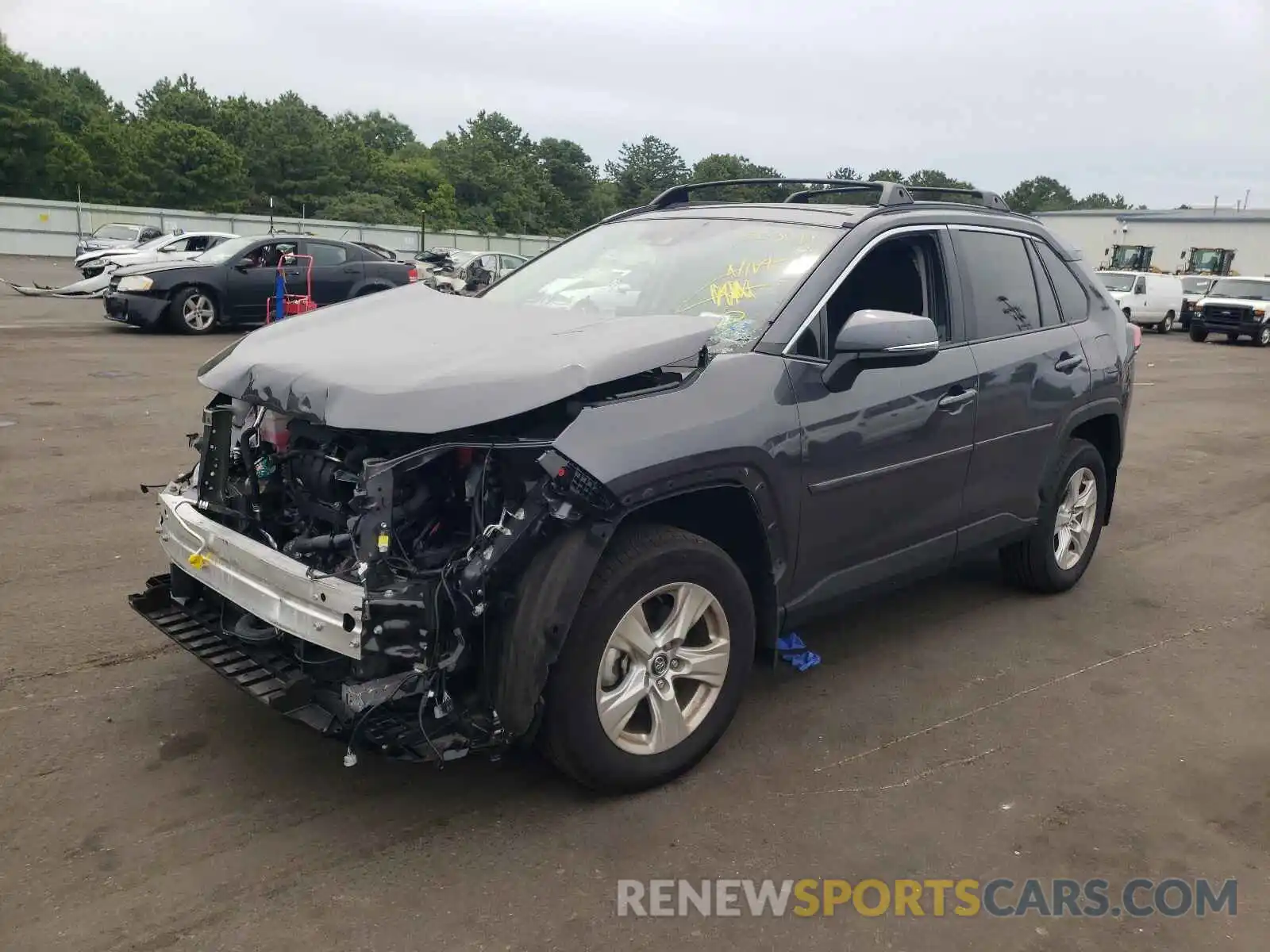 2 Photograph of a damaged car 2T3P1RFV6LW135146 TOYOTA RAV4 2020