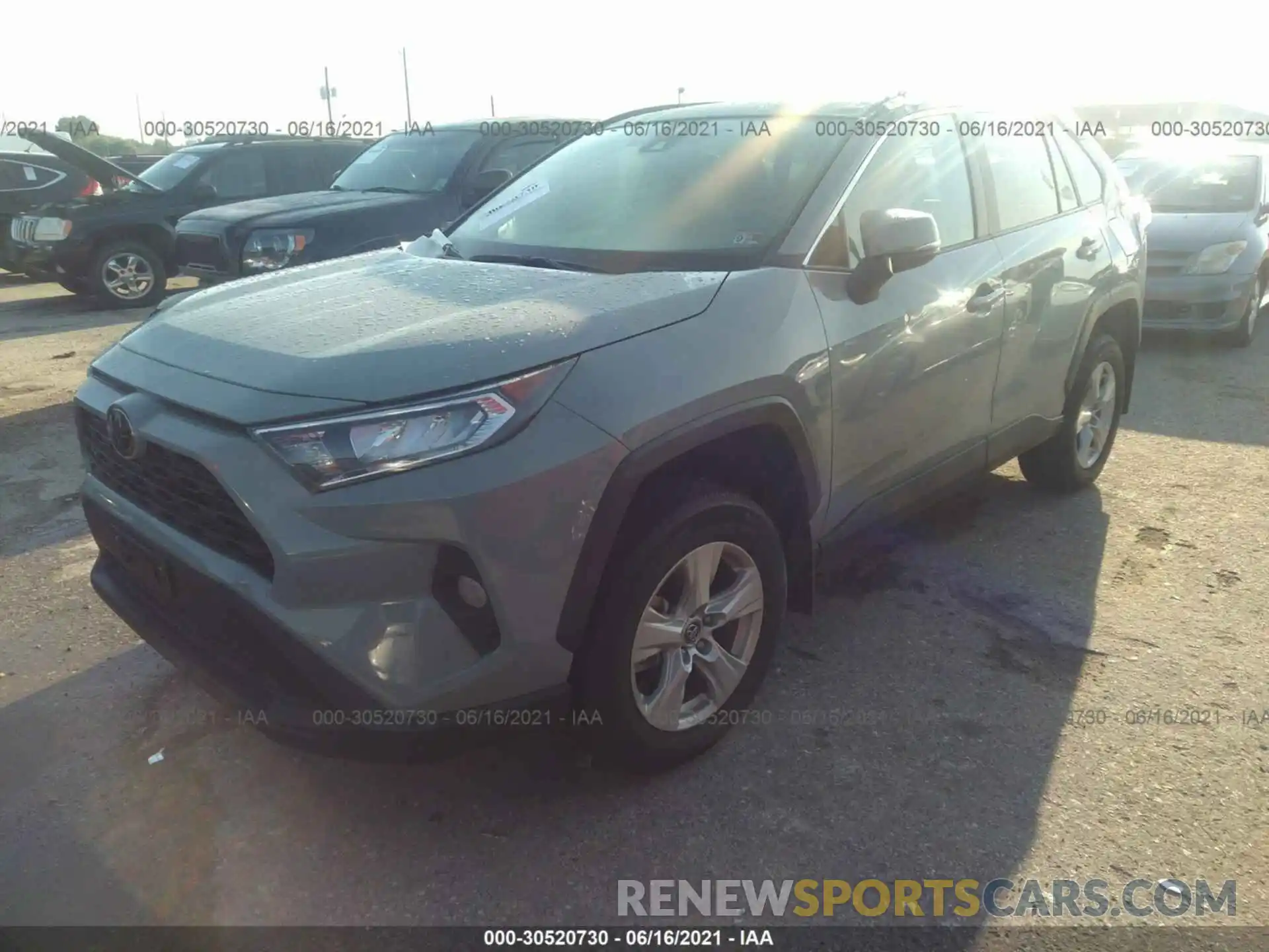 2 Photograph of a damaged car 2T3P1RFV6LW135163 TOYOTA RAV4 2020