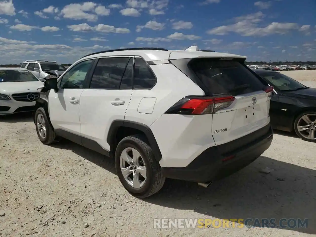 3 Photograph of a damaged car 2T3P1RFV7LC062113 TOYOTA RAV4 2020