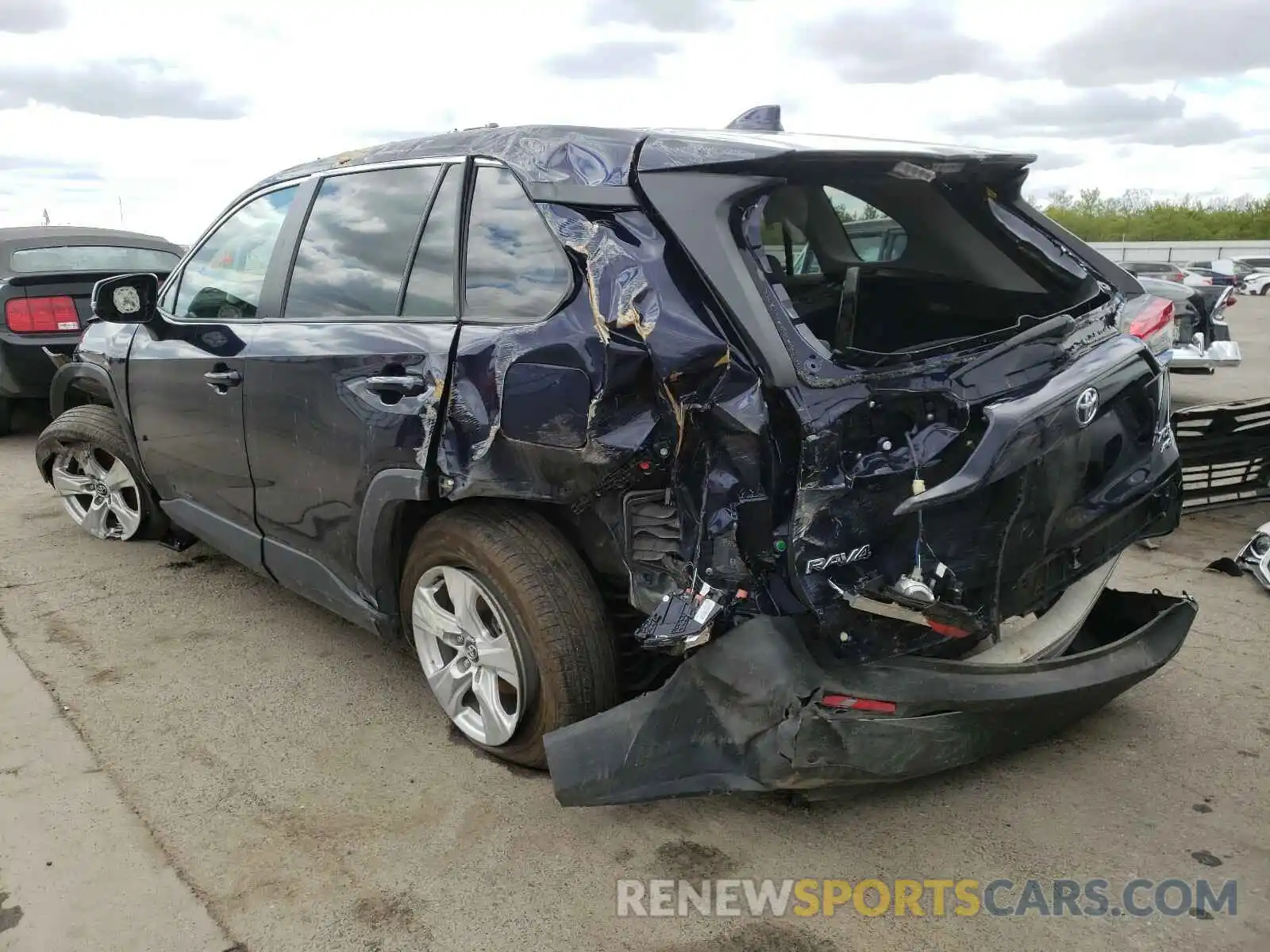 3 Photograph of a damaged car 2T3P1RFV7LC079414 TOYOTA RAV4 2020