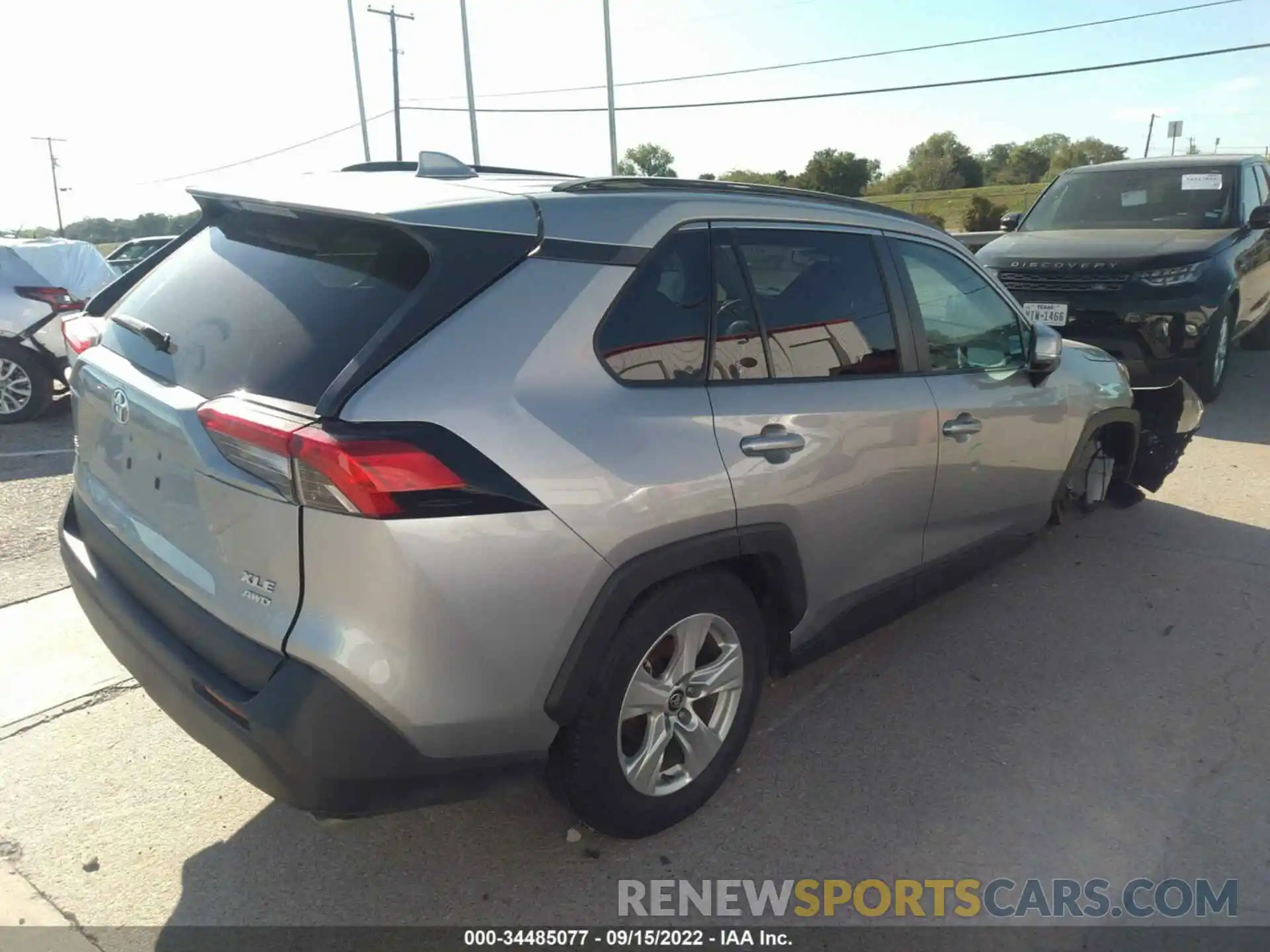 4 Photograph of a damaged car 2T3P1RFV7LC099758 TOYOTA RAV4 2020