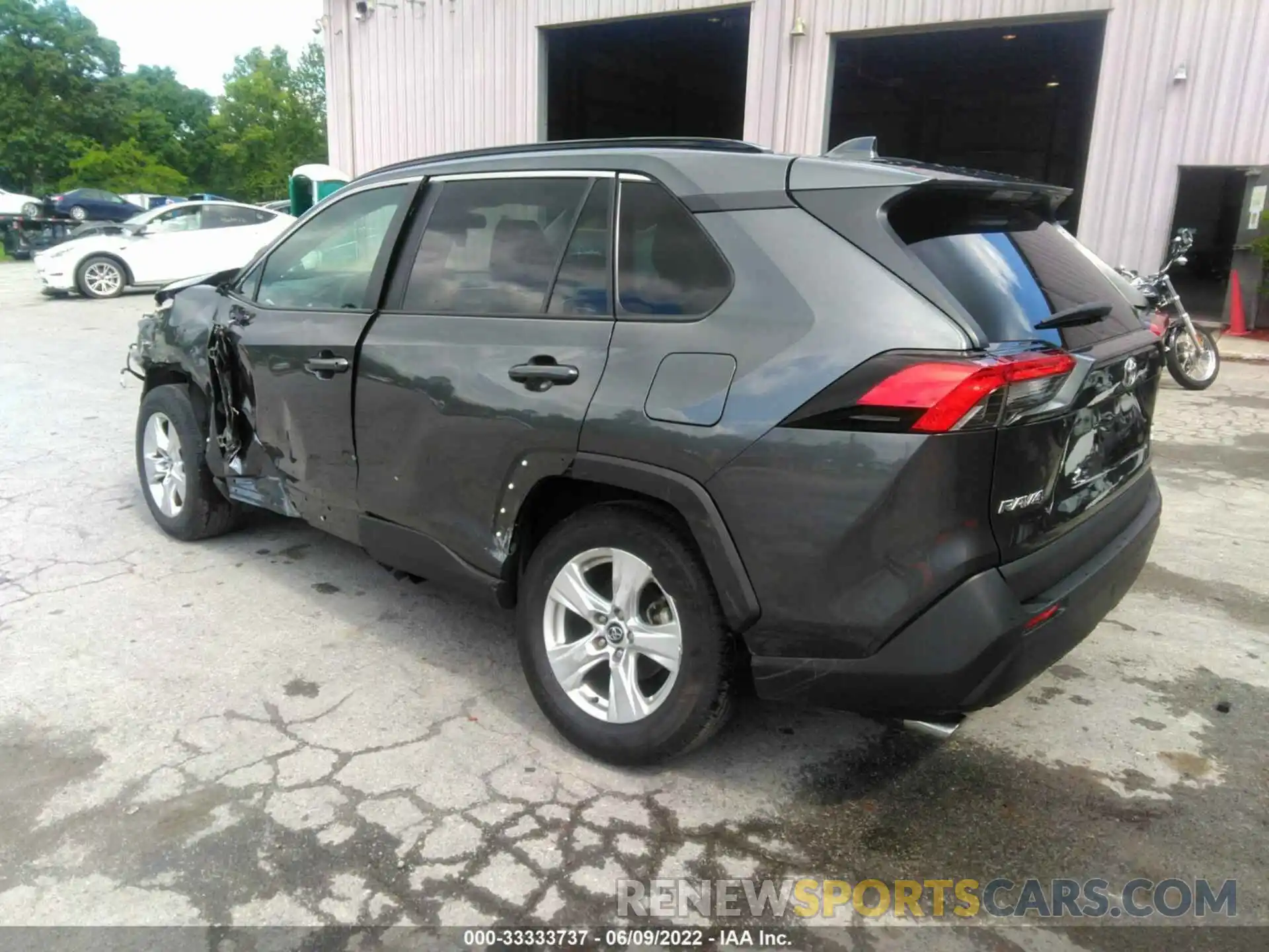 3 Photograph of a damaged car 2T3P1RFV7LC101458 TOYOTA RAV4 2020