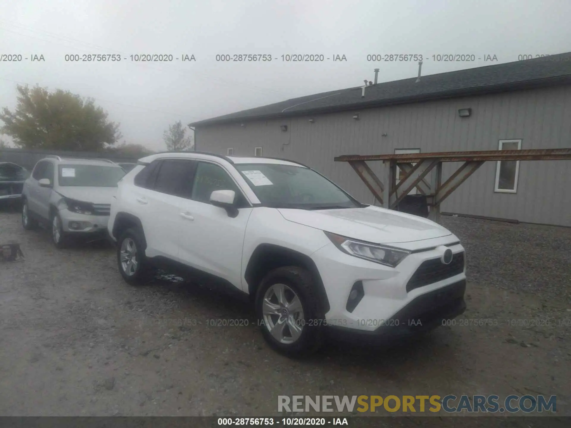 1 Photograph of a damaged car 2T3P1RFV7LC105977 TOYOTA RAV4 2020