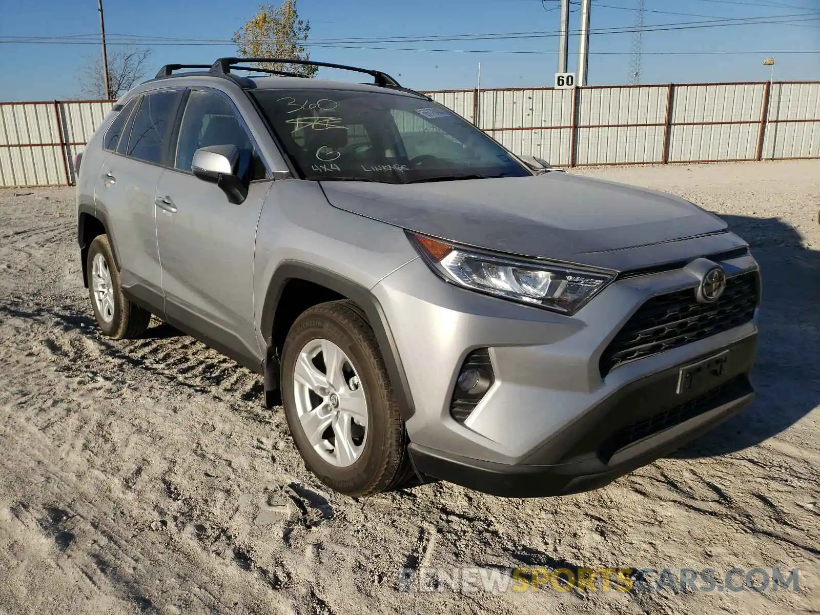 1 Photograph of a damaged car 2T3P1RFV7LC129633 TOYOTA RAV4 2020