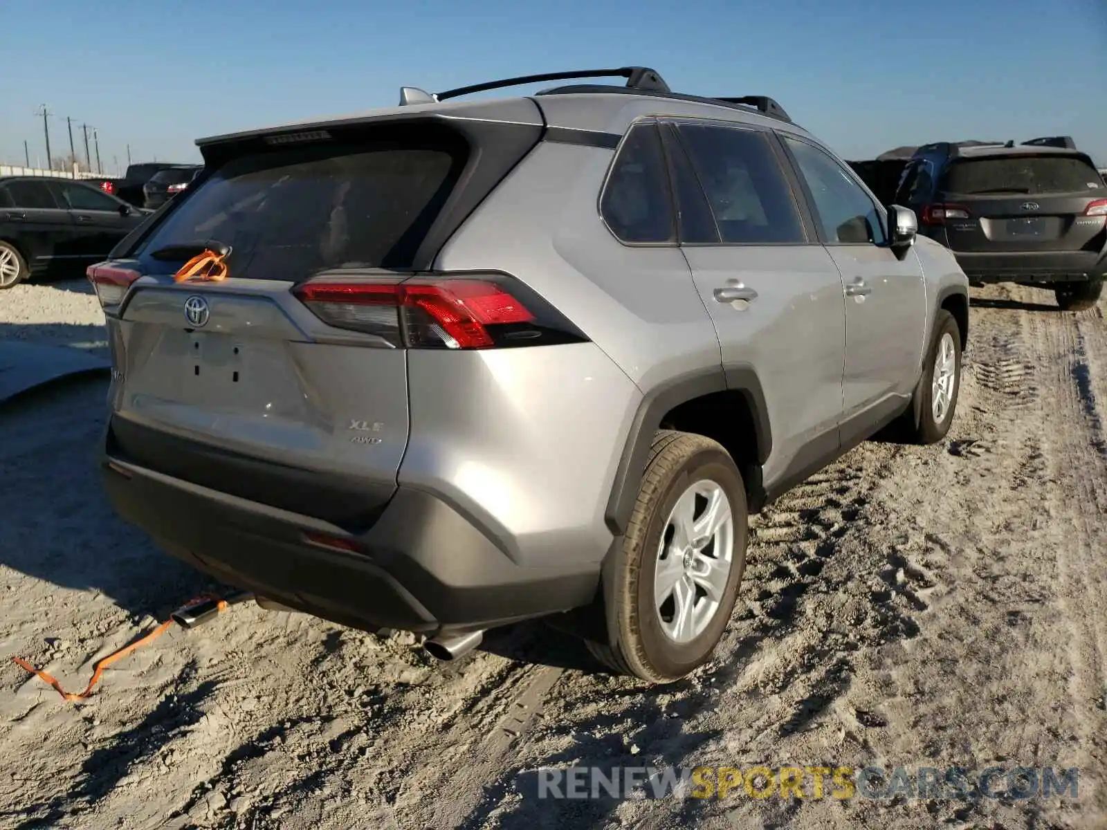 4 Photograph of a damaged car 2T3P1RFV7LC129633 TOYOTA RAV4 2020