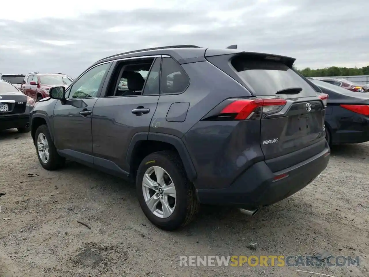 3 Photograph of a damaged car 2T3P1RFV7LW091674 TOYOTA RAV4 2020