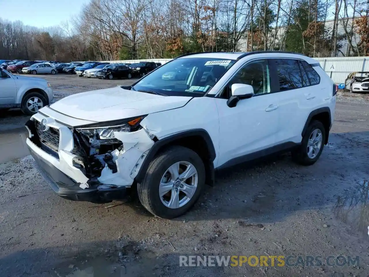 1 Photograph of a damaged car 2T3P1RFV7LW132448 TOYOTA RAV4 2020