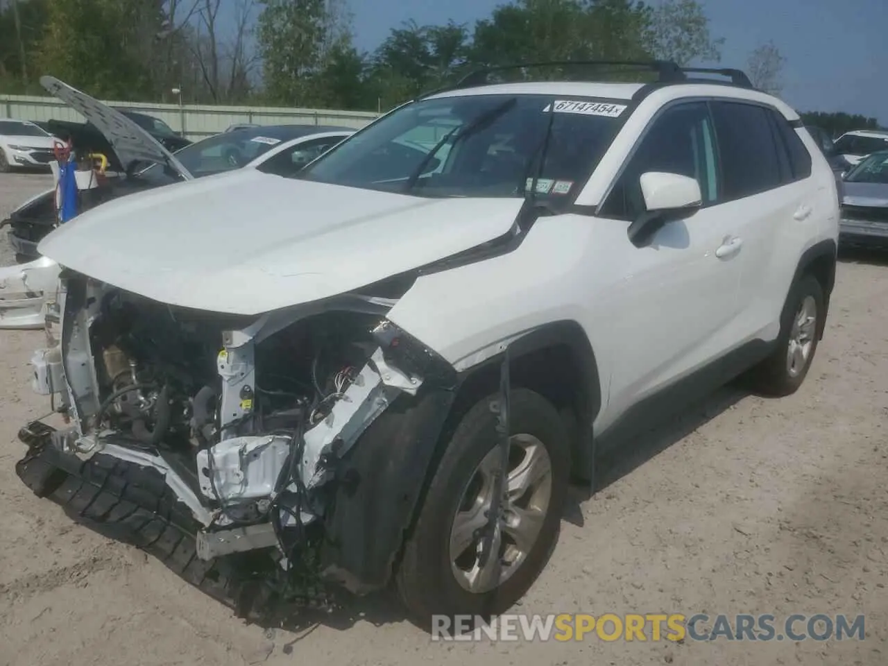 1 Photograph of a damaged car 2T3P1RFV7LW138623 TOYOTA RAV4 2020
