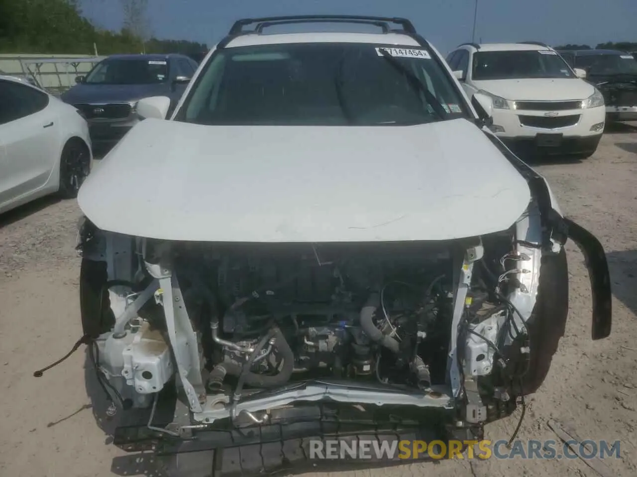5 Photograph of a damaged car 2T3P1RFV7LW138623 TOYOTA RAV4 2020