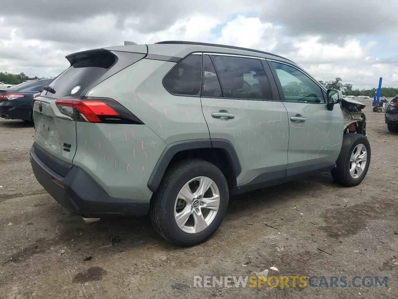 3 Photograph of a damaged car 2T3P1RFV7LW140016 TOYOTA RAV4 2020