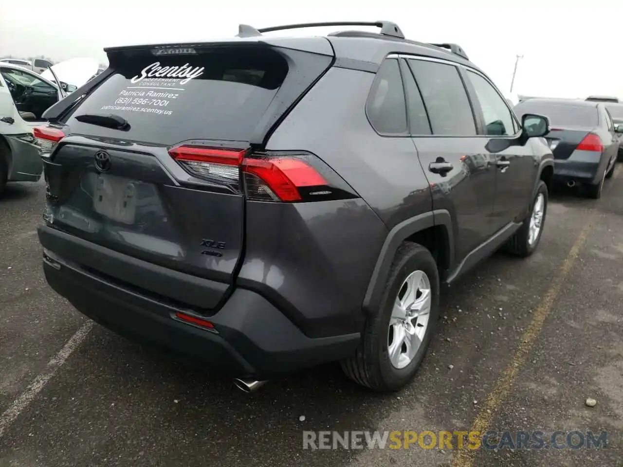 4 Photograph of a damaged car 2T3P1RFV8LC072567 TOYOTA RAV4 2020