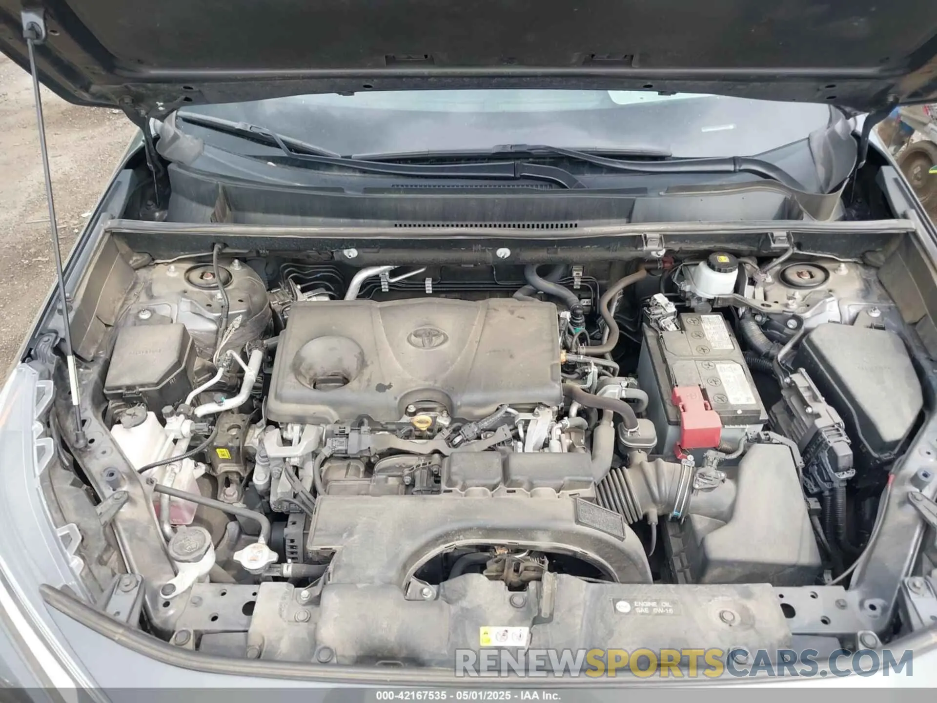 10 Photograph of a damaged car 2T3P1RFV8LC090423 TOYOTA RAV4 2020