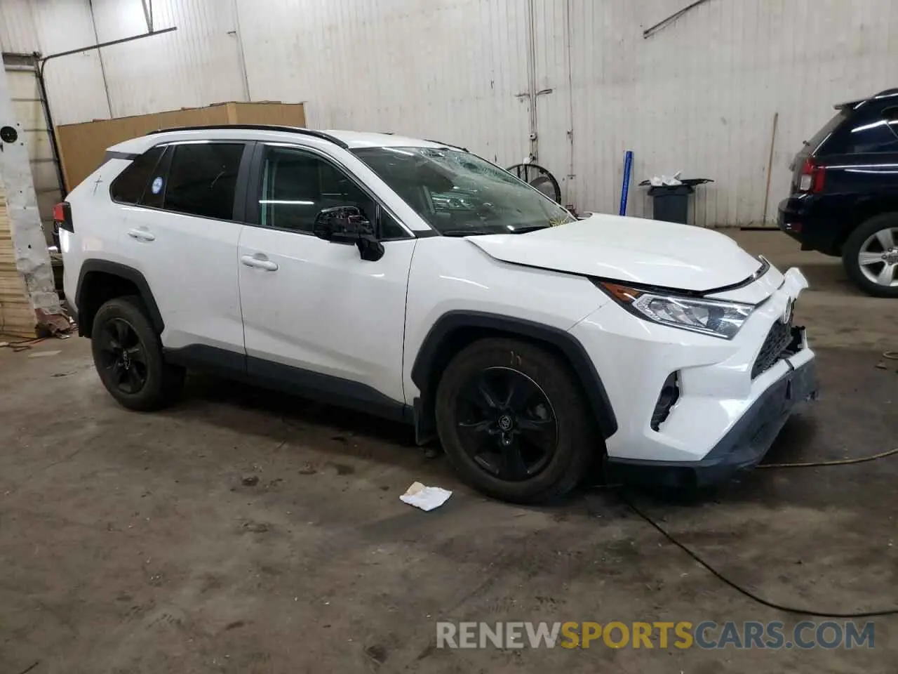4 Photograph of a damaged car 2T3P1RFV8LC094004 TOYOTA RAV4 2020