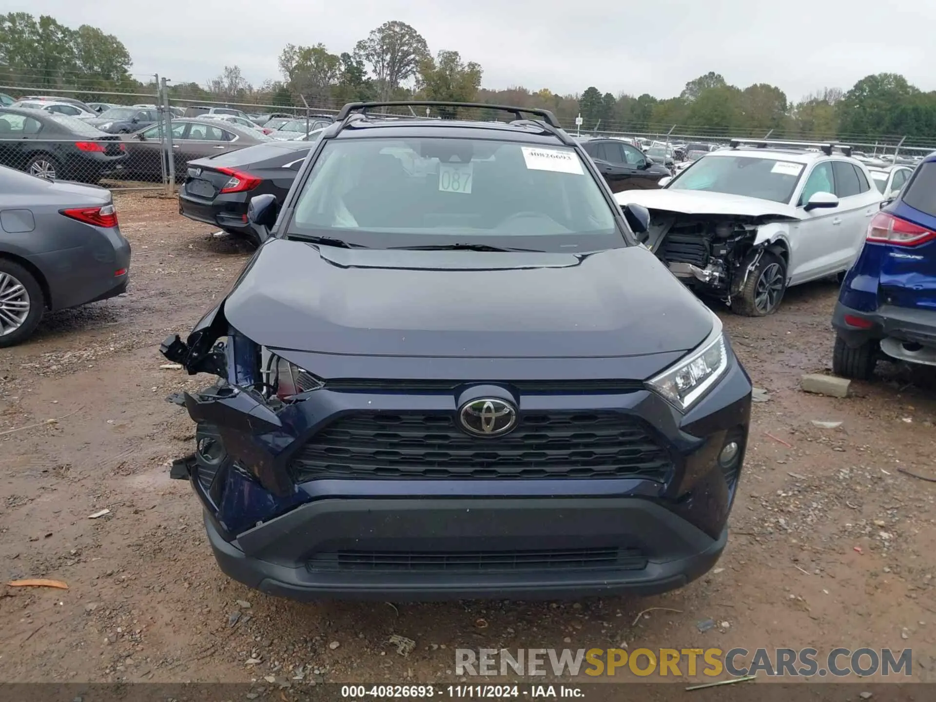 12 Photograph of a damaged car 2T3P1RFV8LC125820 TOYOTA RAV4 2020