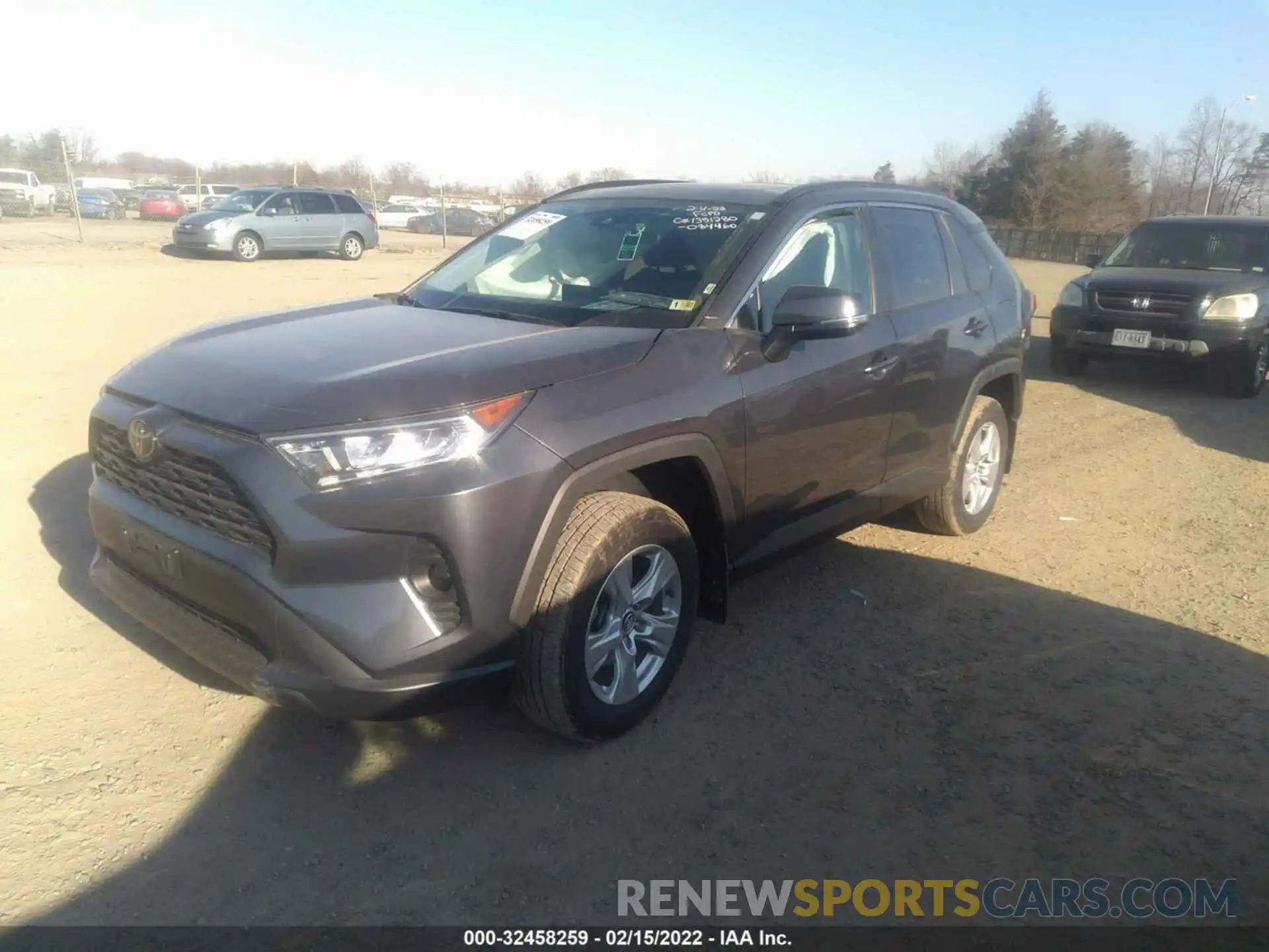 2 Photograph of a damaged car 2T3P1RFV8LW084460 TOYOTA RAV4 2020