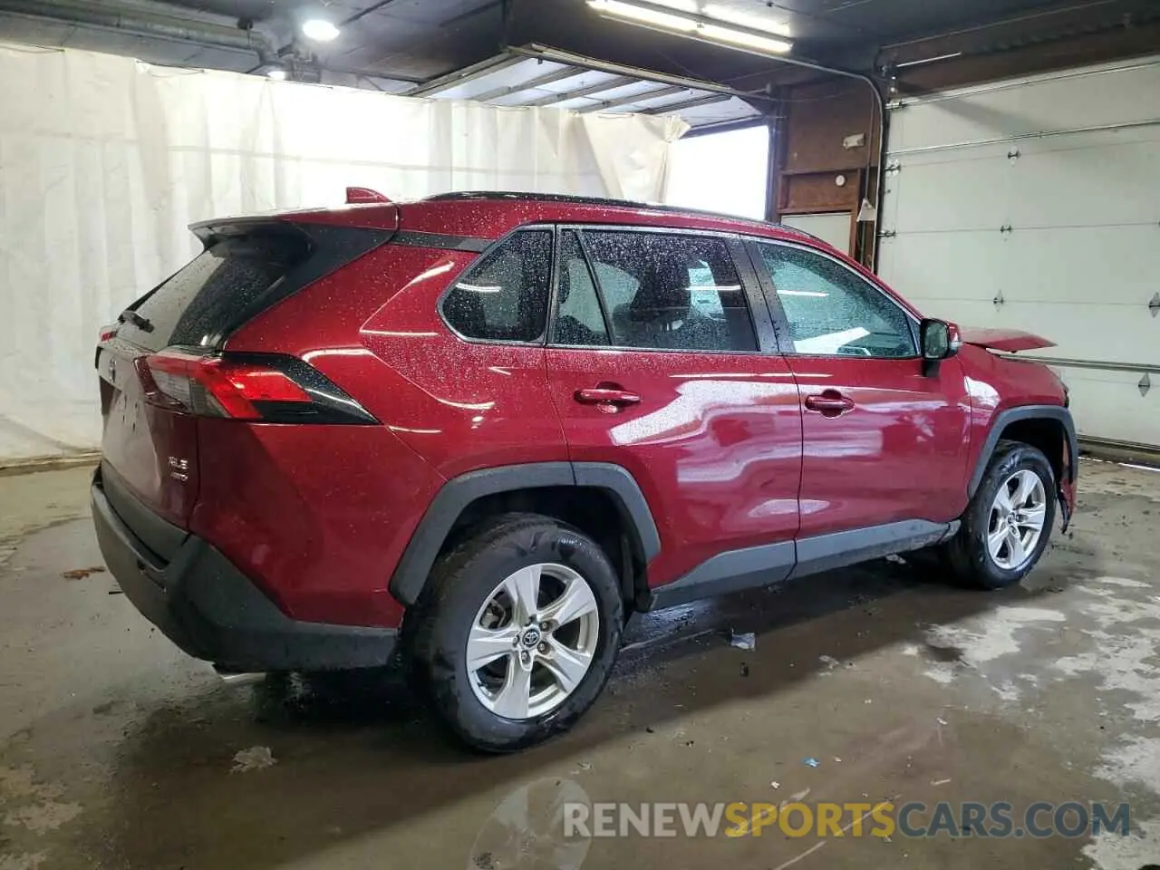 3 Photograph of a damaged car 2T3P1RFV8LW121992 TOYOTA RAV4 2020