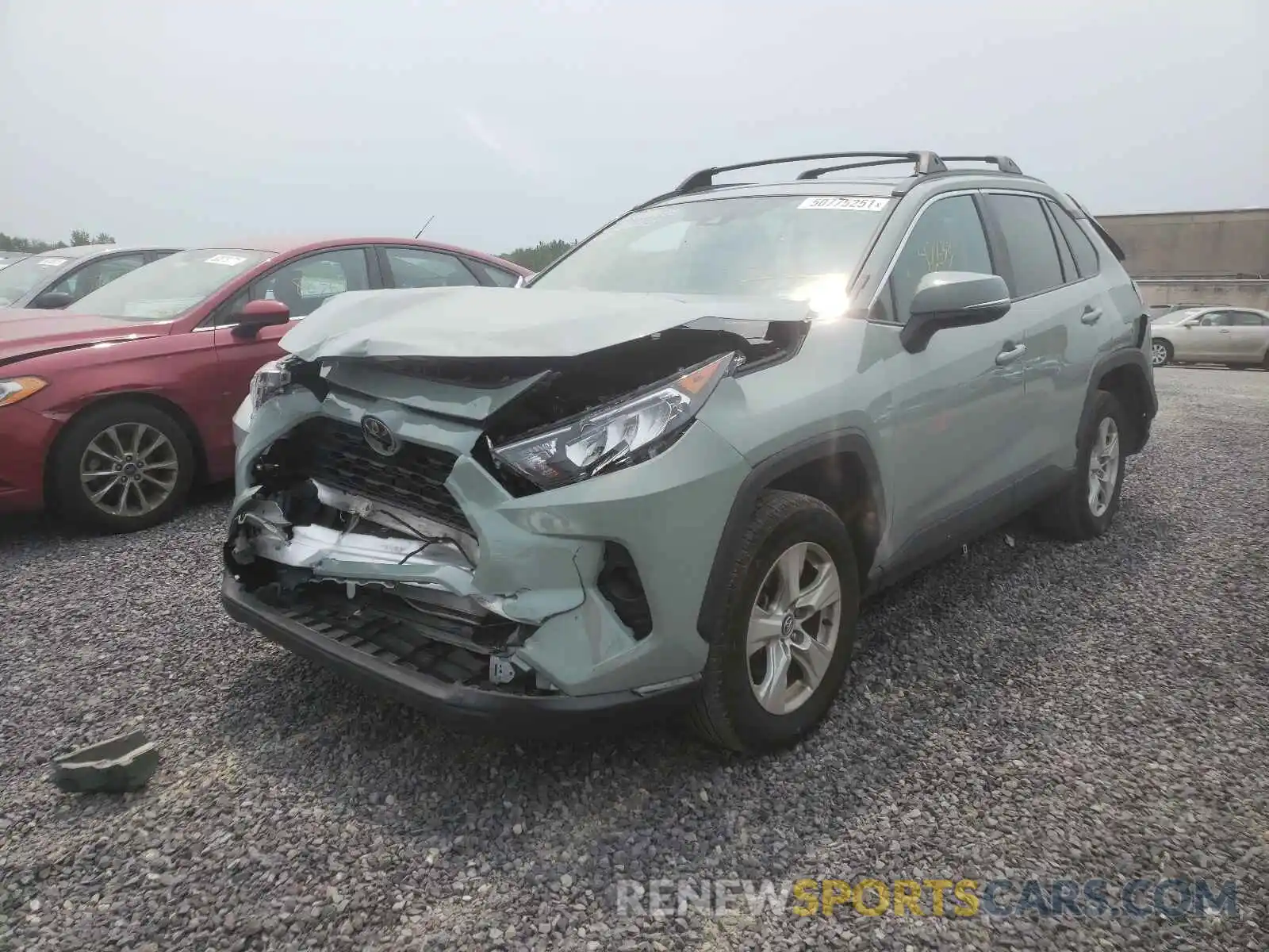 2 Photograph of a damaged car 2T3P1RFV8LW138114 TOYOTA RAV4 2020