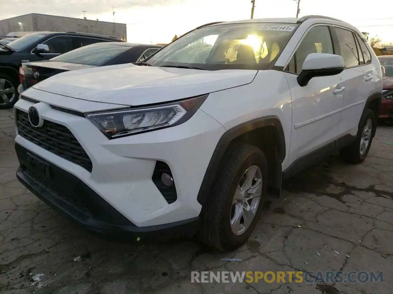 2 Photograph of a damaged car 2T3P1RFV9LC071072 TOYOTA RAV4 2020