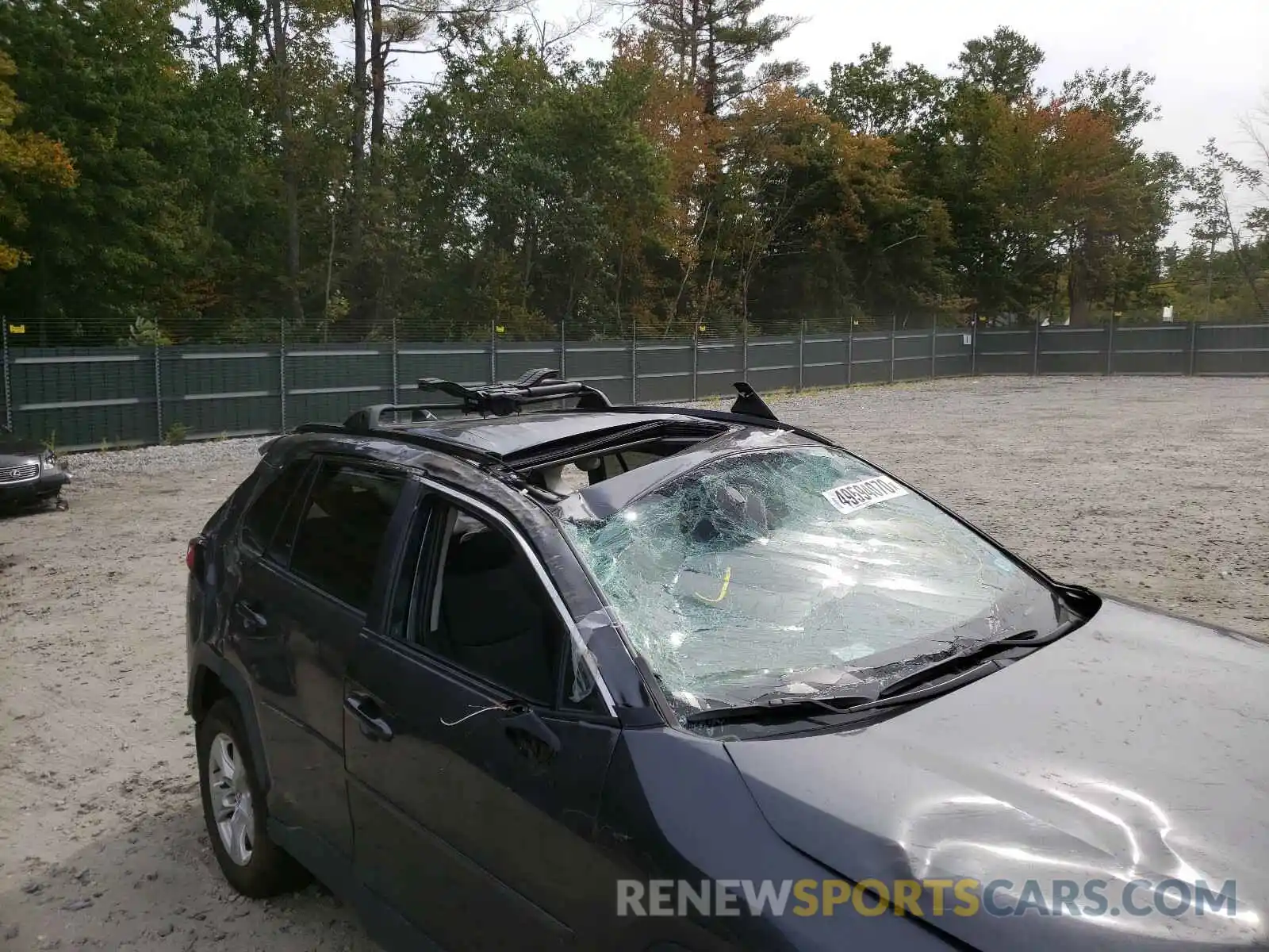 9 Photograph of a damaged car 2T3P1RFV9LC088471 TOYOTA RAV4 2020