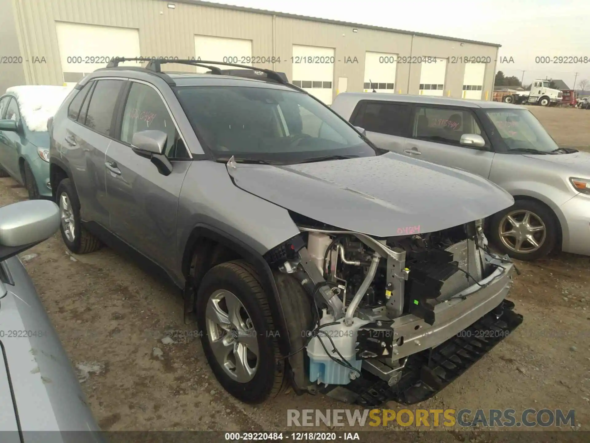 1 Photograph of a damaged car 2T3P1RFV9LC118844 TOYOTA RAV4 2020