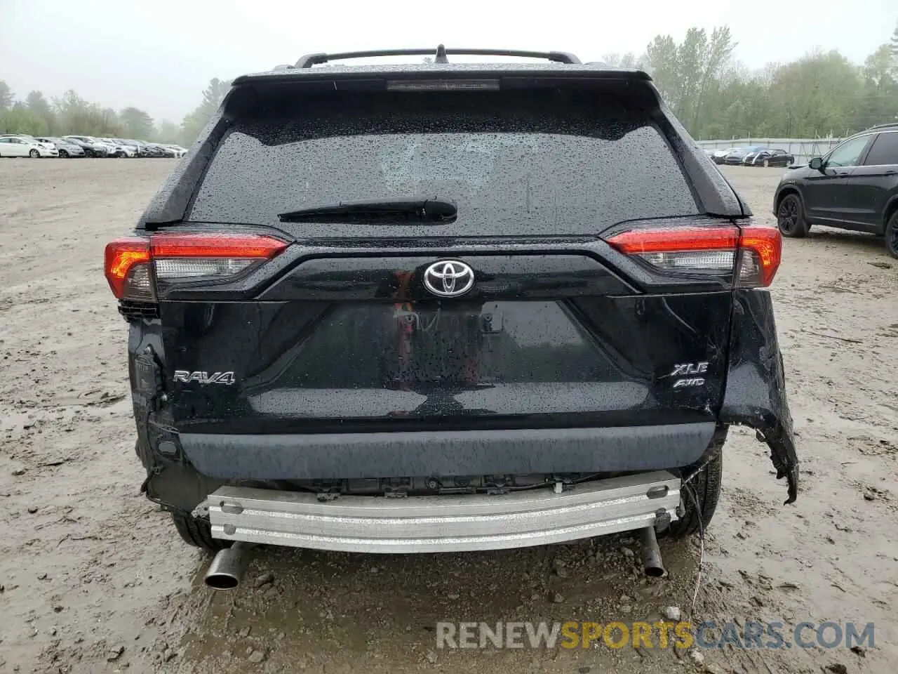 6 Photograph of a damaged car 2T3P1RFV9LW096407 TOYOTA RAV4 2020