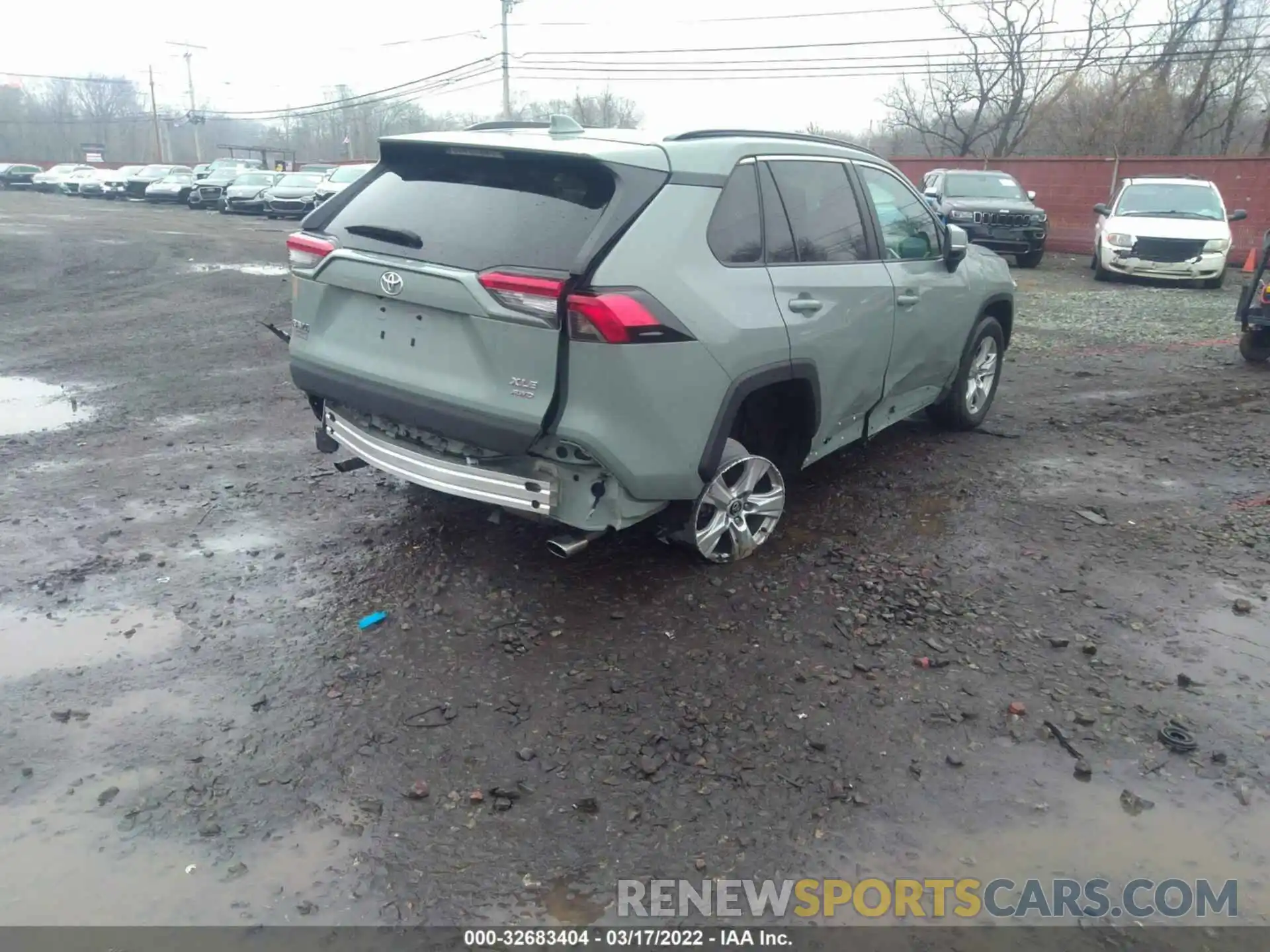 6 Photograph of a damaged car 2T3P1RFV9LW124819 TOYOTA RAV4 2020