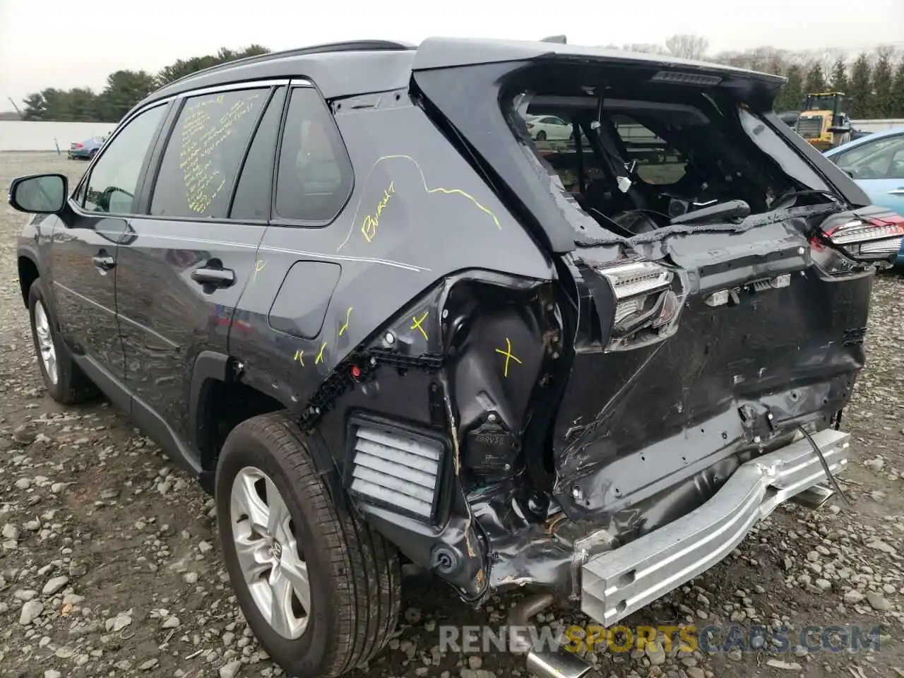 3 Photograph of a damaged car 2T3P1RFV9LW127686 TOYOTA RAV4 2020