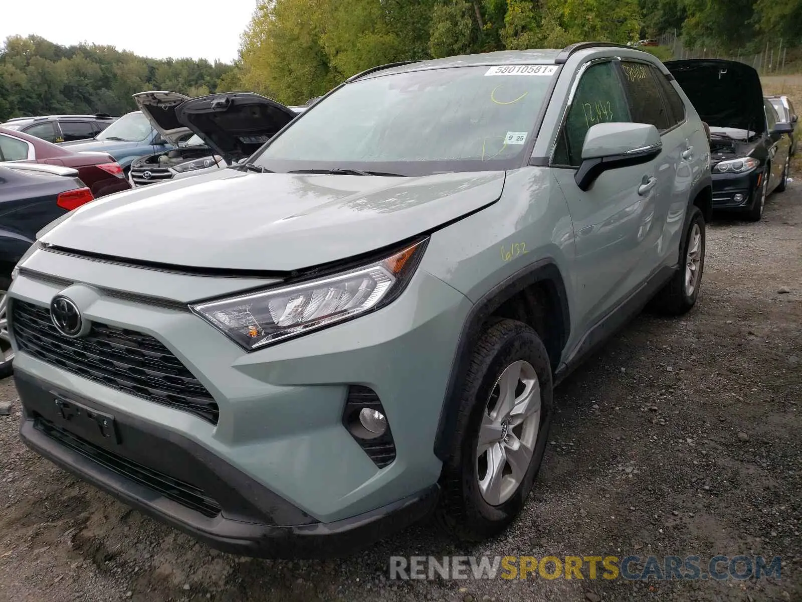 2 Photograph of a damaged car 2T3P1RFV9LW135965 TOYOTA RAV4 2020