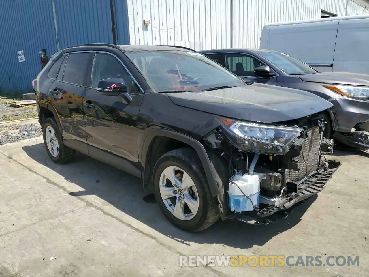 4 Photograph of a damaged car 2T3P1RFV9LW139689 TOYOTA RAV4 2020
