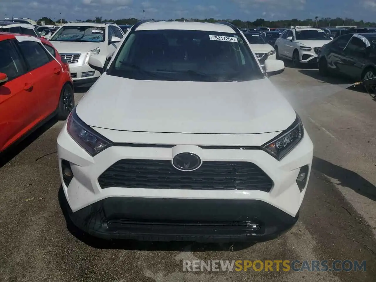 5 Photograph of a damaged car 2T3P1RFVXLC107612 TOYOTA RAV4 2020