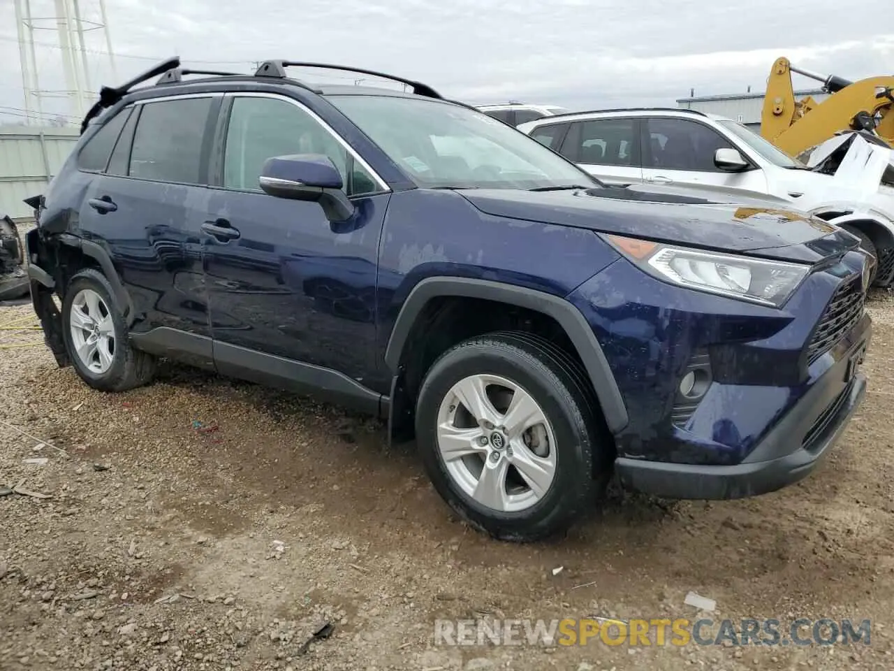 4 Photograph of a damaged car 2T3P1RFVXLC132929 TOYOTA RAV4 2020