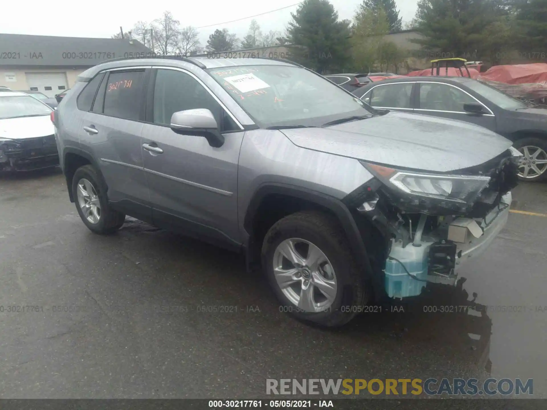 1 Photograph of a damaged car 2T3P1RFVXLC133045 TOYOTA RAV4 2020