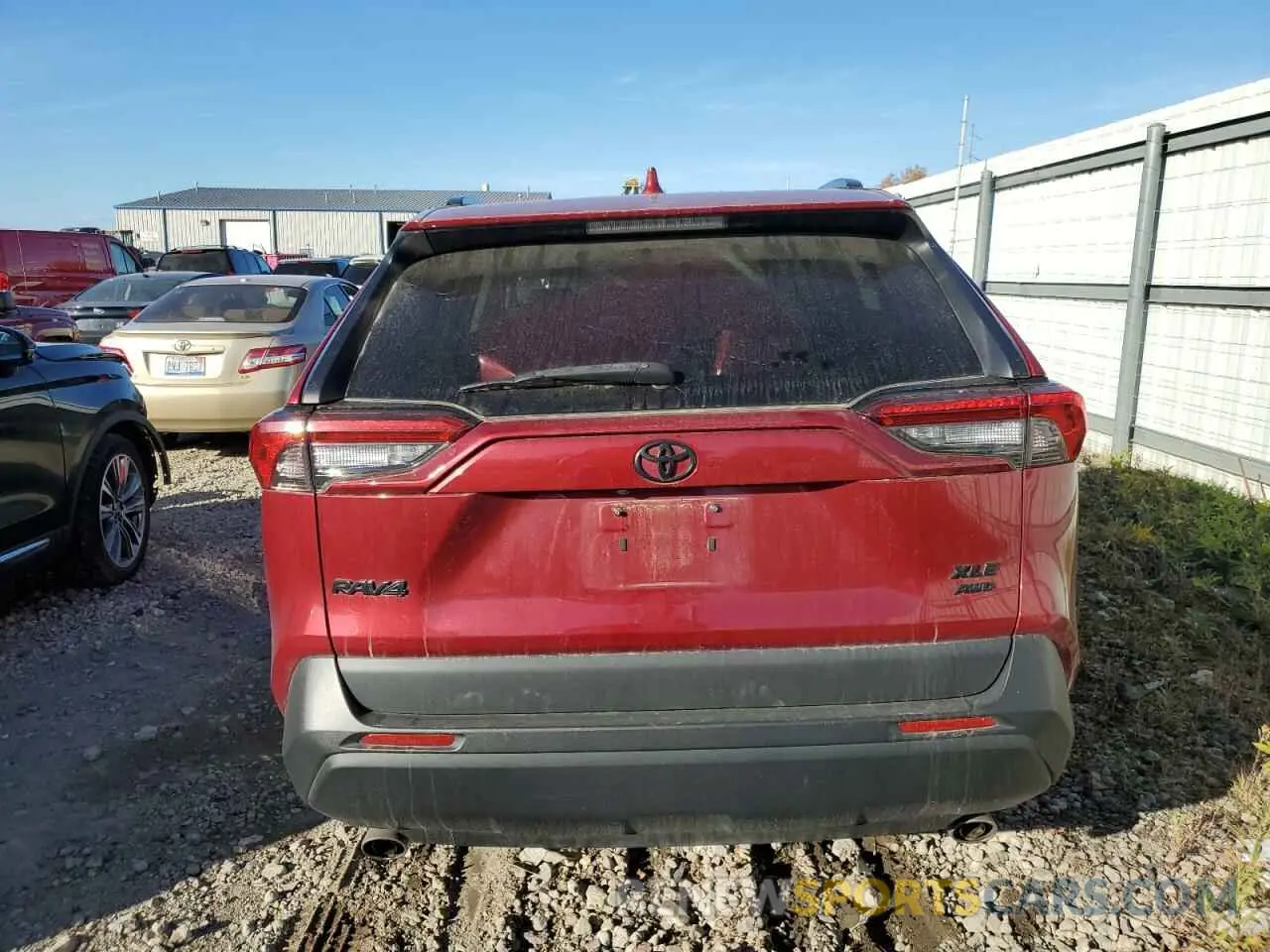 6 Photograph of a damaged car 2T3P1RFVXLW095749 TOYOTA RAV4 2020