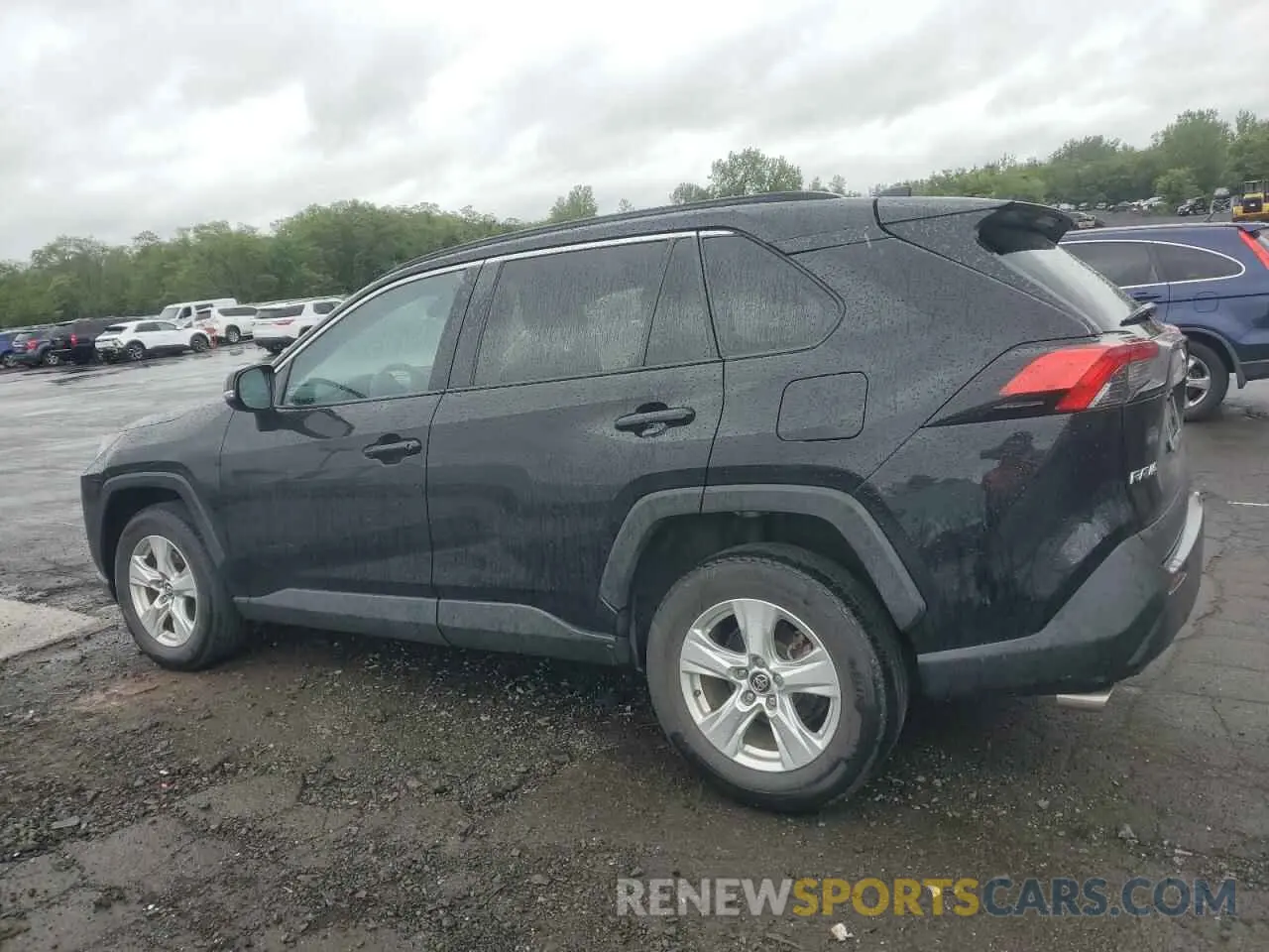 2 Photograph of a damaged car 2T3P1RFVXLW125641 TOYOTA RAV4 2020