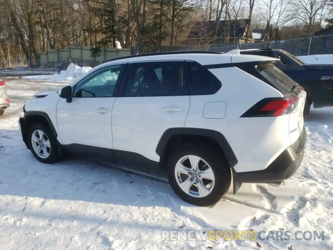 2 Photograph of a damaged car 2T3R1RFV1LC115896 TOYOTA RAV4 2020