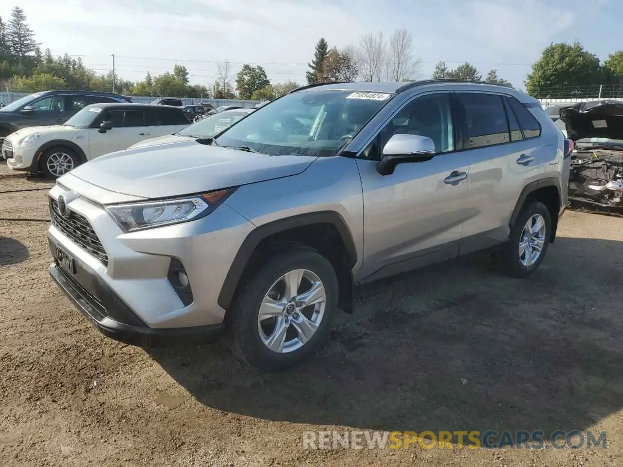 1 Photograph of a damaged car 2T3R1RFV3LC094453 TOYOTA RAV4 2020