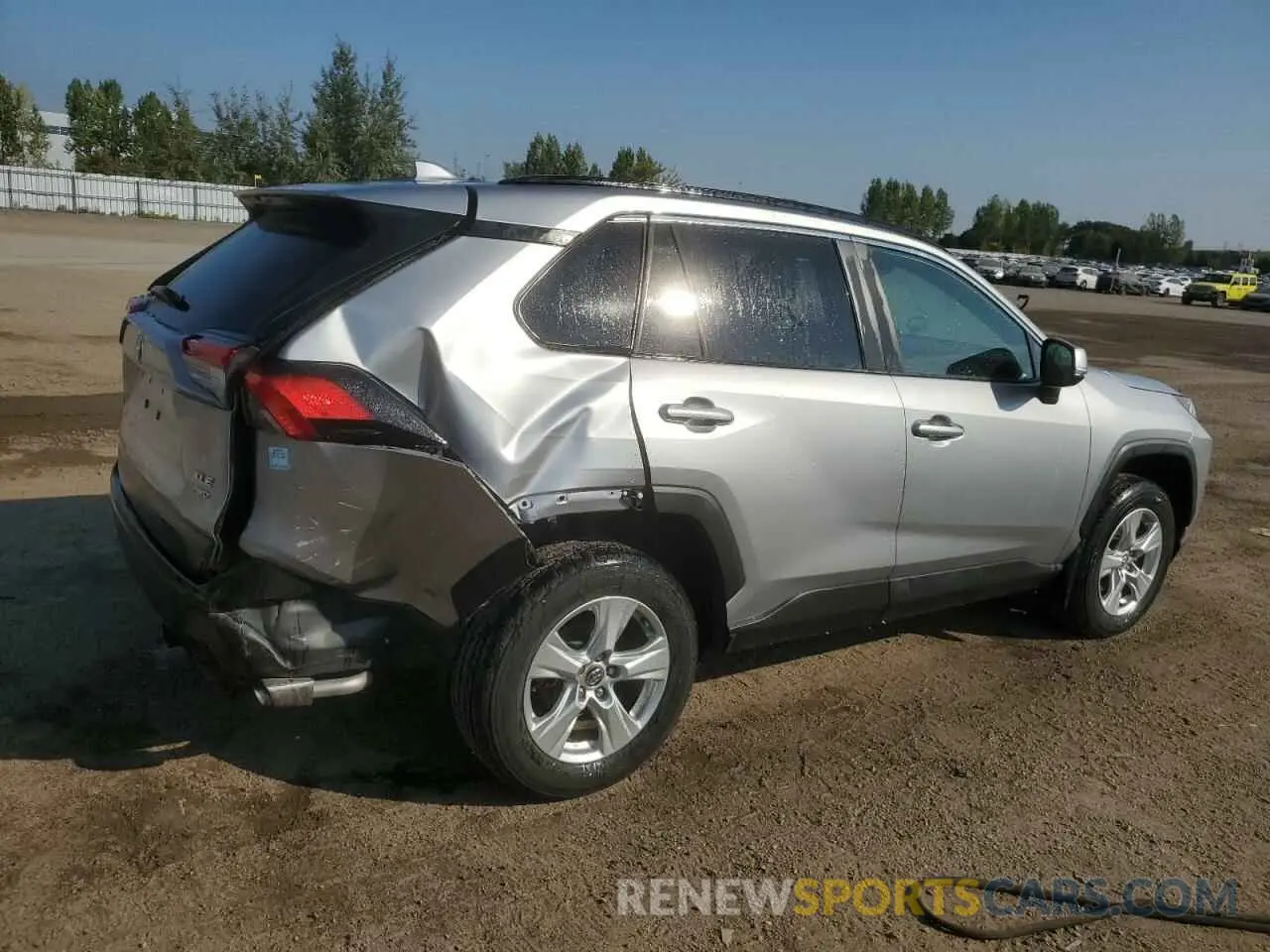 3 Photograph of a damaged car 2T3R1RFV3LC094453 TOYOTA RAV4 2020