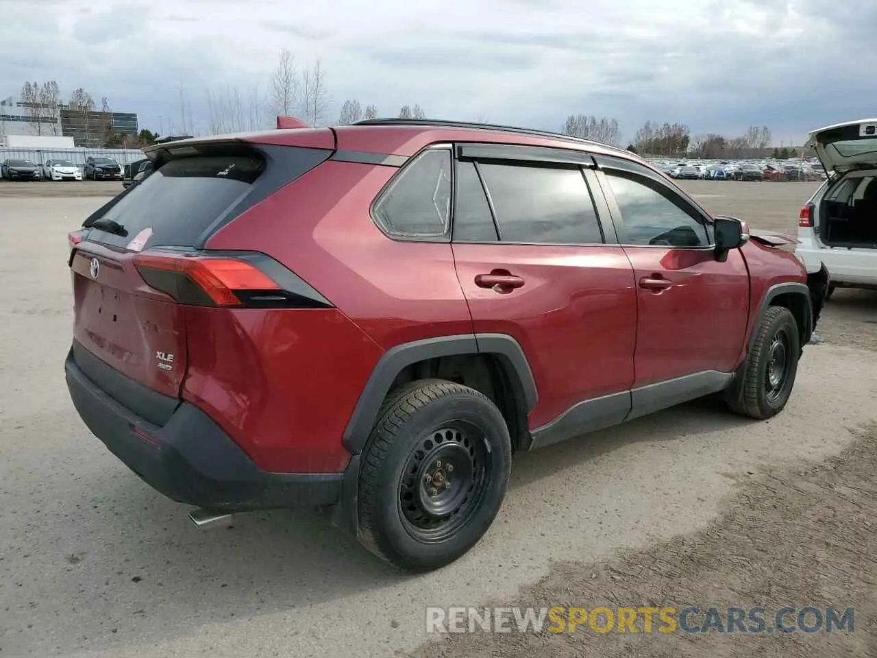 3 Photograph of a damaged car 2T3R1RFV4LW089857 TOYOTA RAV4 2020