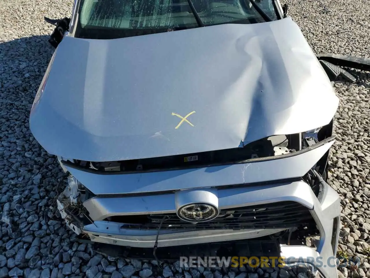 12 Photograph of a damaged car 2T3R1RFV5LC063608 TOYOTA RAV4 2020
