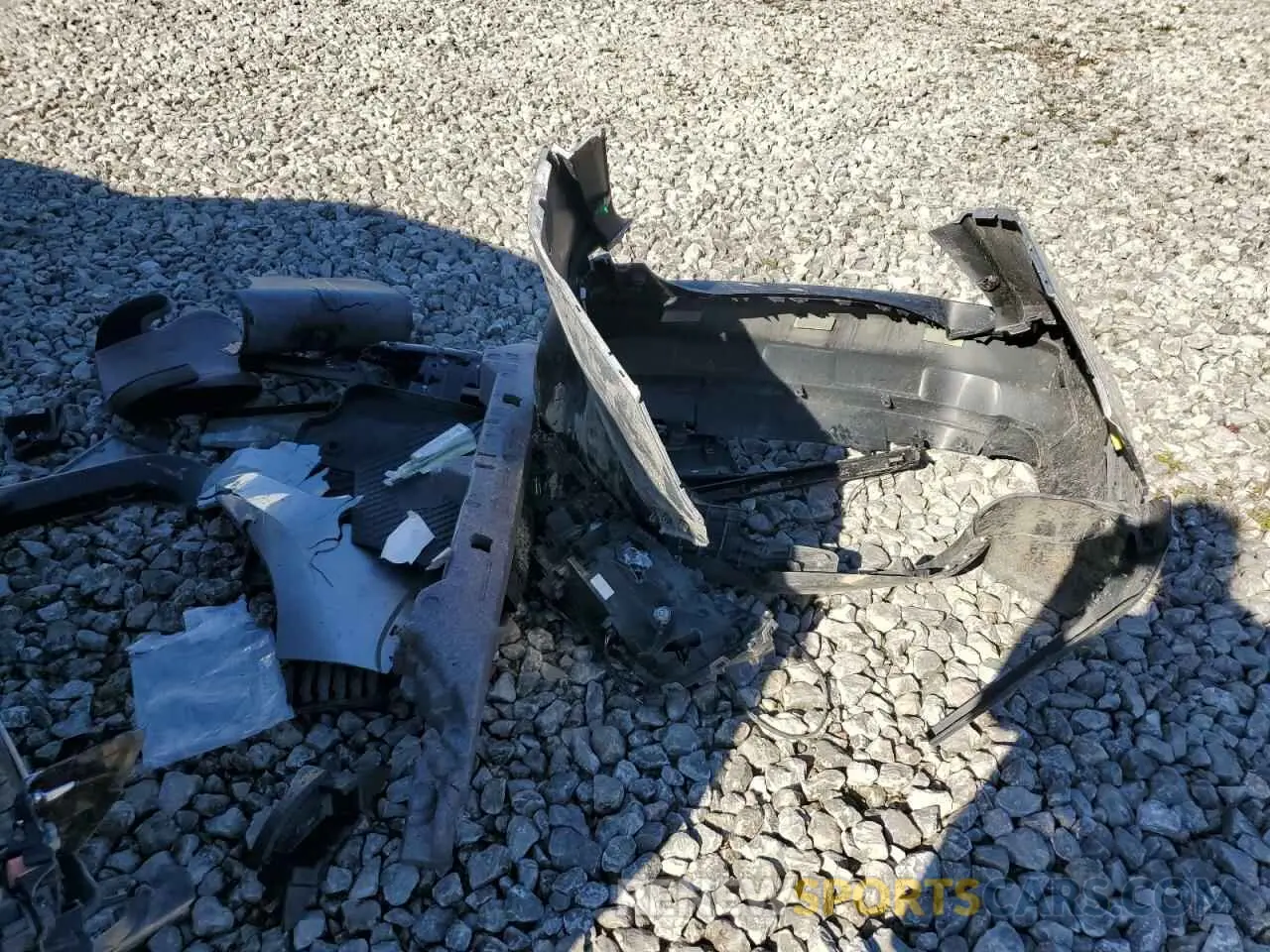 13 Photograph of a damaged car 2T3R1RFV5LC063608 TOYOTA RAV4 2020