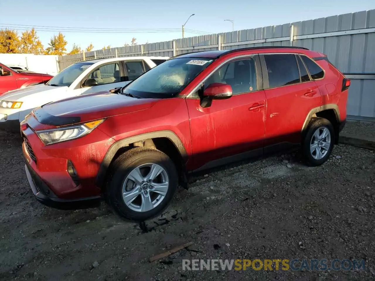 1 Photograph of a damaged car 2T3R1RFV6LC114873 TOYOTA RAV4 2020