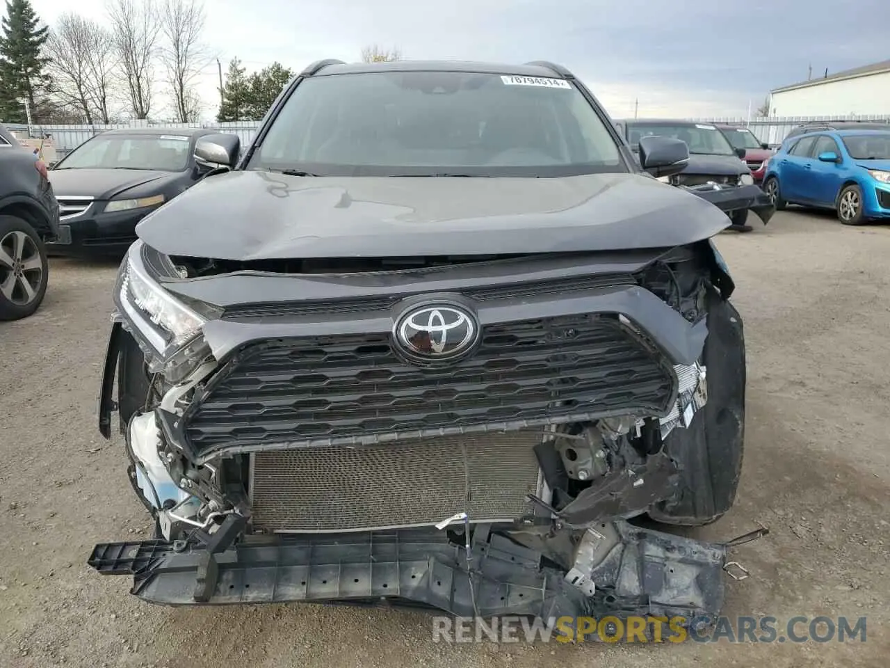 5 Photograph of a damaged car 2T3R1RFV6LW106206 TOYOTA RAV4 2020