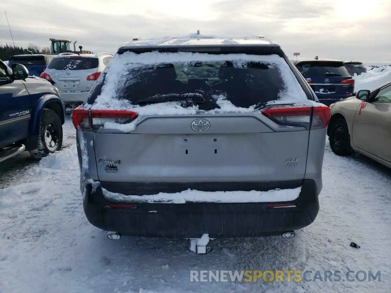 6 Photograph of a damaged car 2T3R1RFVXLC084292 TOYOTA RAV4 2020