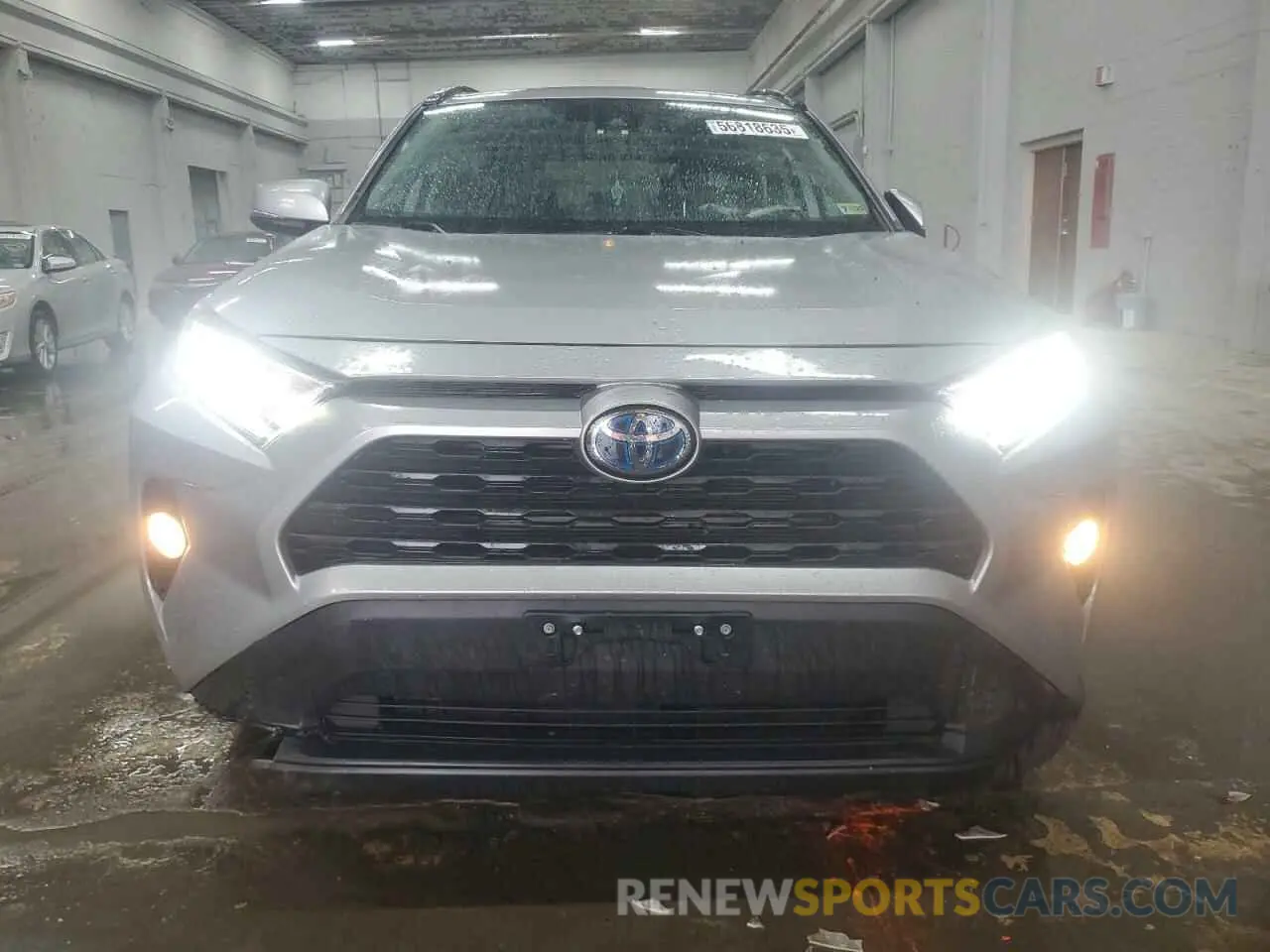 5 Photograph of a damaged car 2T3R6RFV1LW001235 TOYOTA RAV4 2020