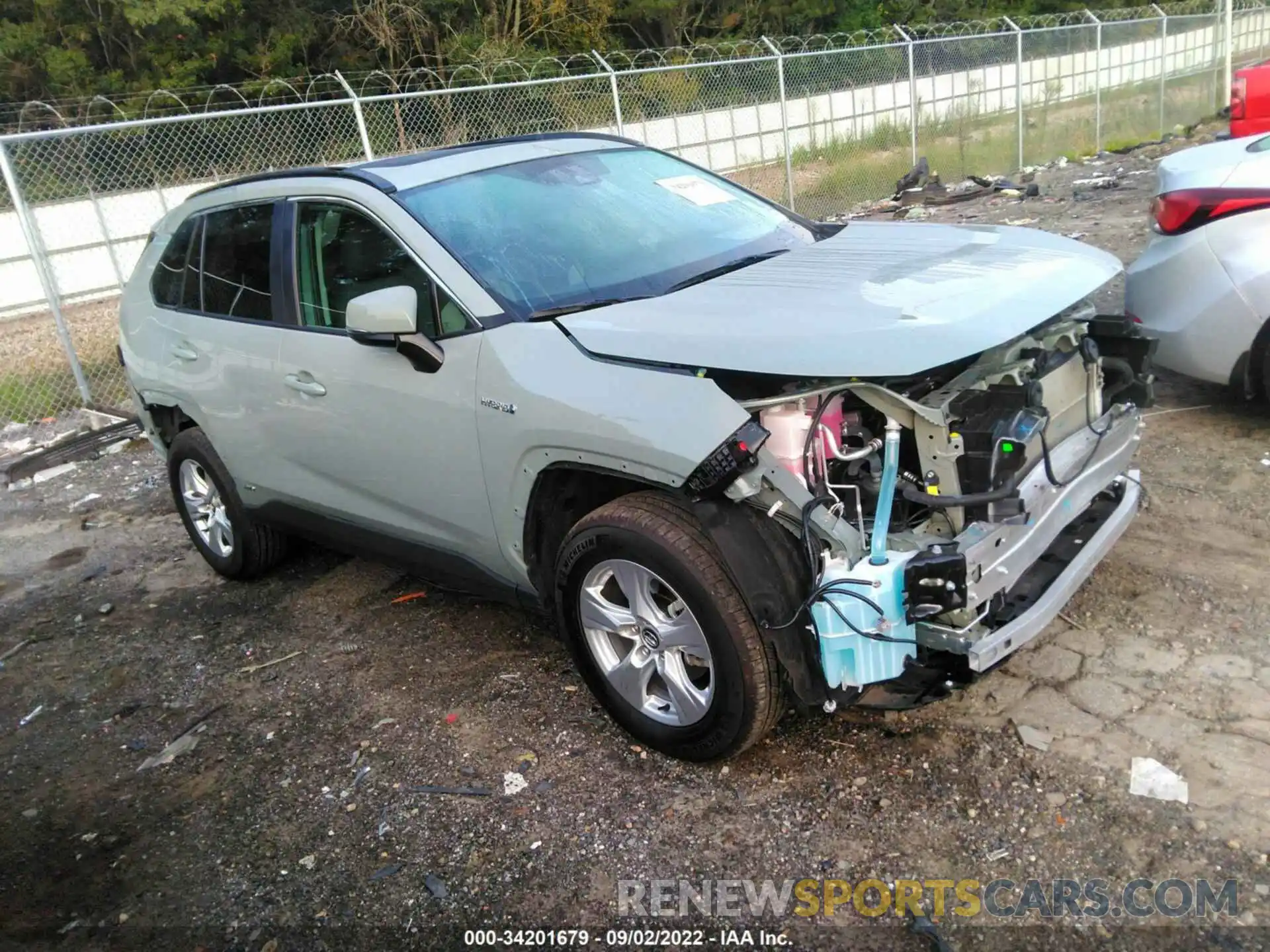 1 Photograph of a damaged car 2T3RWRFV0LW063077 TOYOTA RAV4 2020