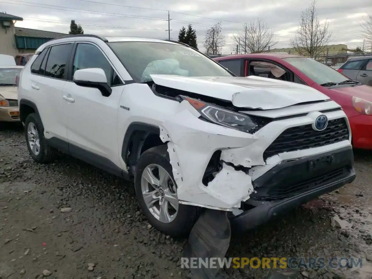 1 Photograph of a damaged car 2T3RWRFV0LW064519 TOYOTA RAV4 2020