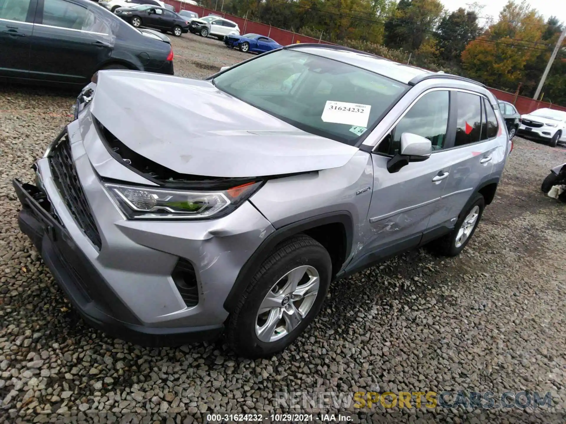 2 Photograph of a damaged car 2T3RWRFV0LW081255 TOYOTA RAV4 2020