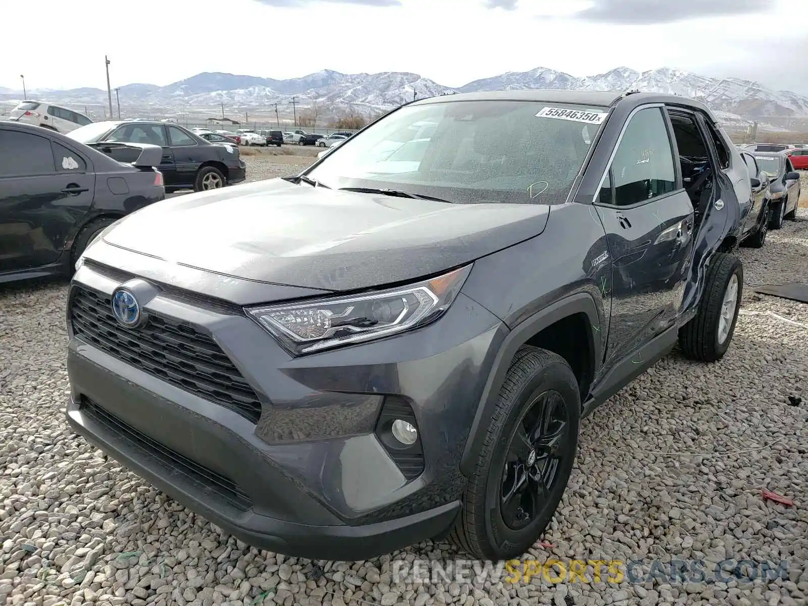 2 Photograph of a damaged car 2T3RWRFV0LW088190 TOYOTA RAV4 2020